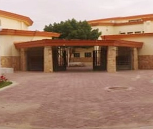 دانشکده علوم پایه